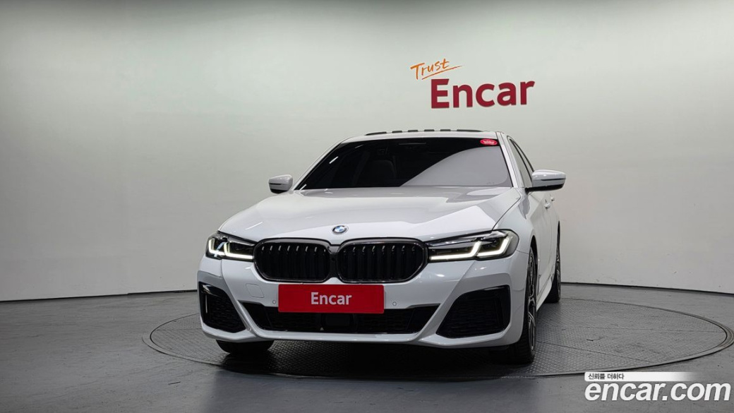 BMW 5-Series 530i M Sport Package, 2022