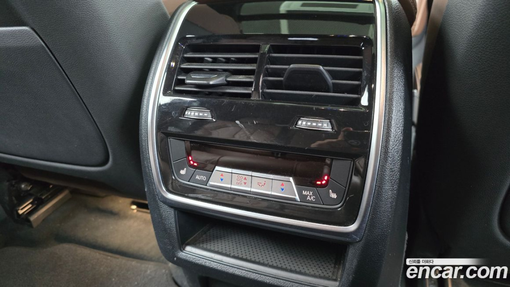 BMW X6 xDrive40i M Sport, 2023