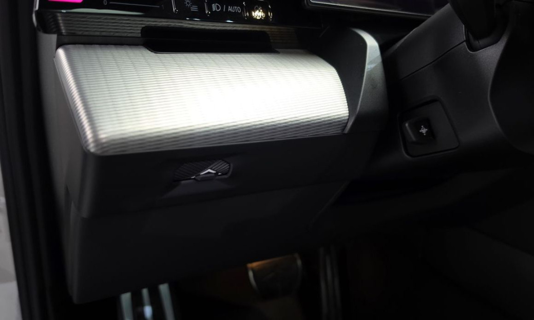 BMW 5-Series 520i M Sport, 2024
