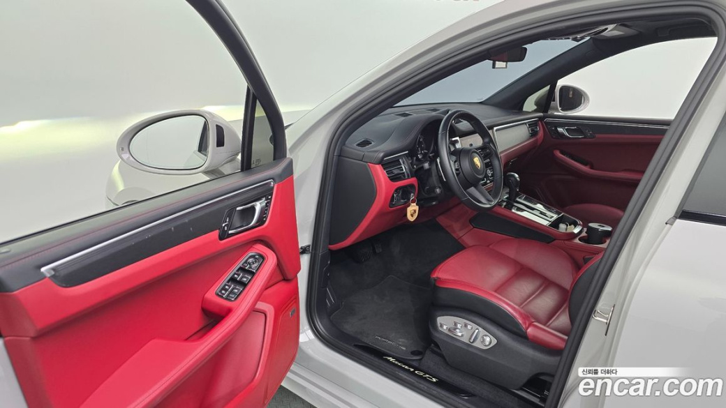 Porsche Macan 2.9 GTS, 2022