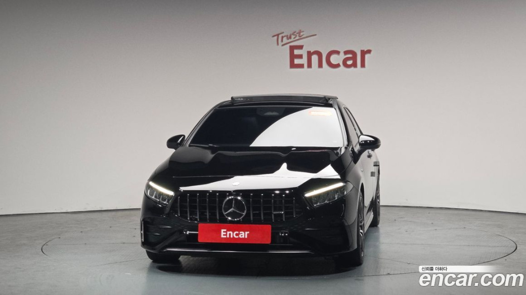 Mercedes-Benz A-Class AMG A35 4MATIC Sedan, 2024