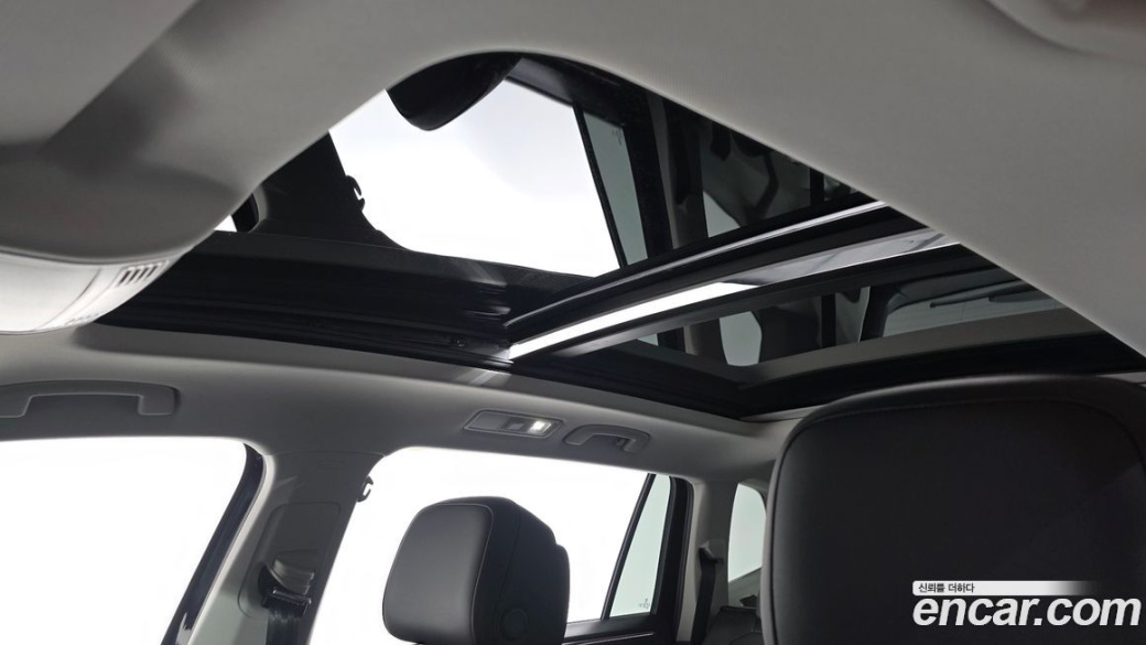 Volkswagen Tiguan 2.0 TSI Prestige, 2024