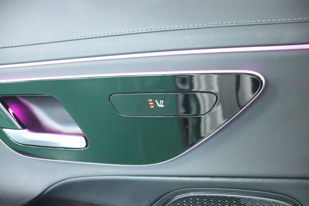 Mercedes-Benz E-Class E200 Avantgarde, 2024