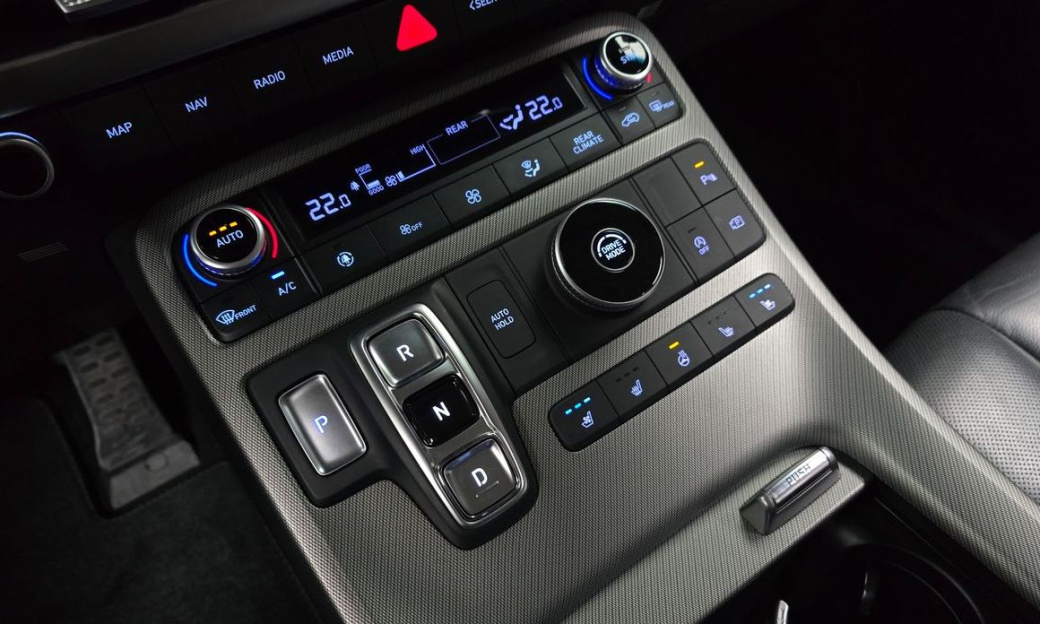 Hyundai Palisade Diesel 2.2 2WD, 2024