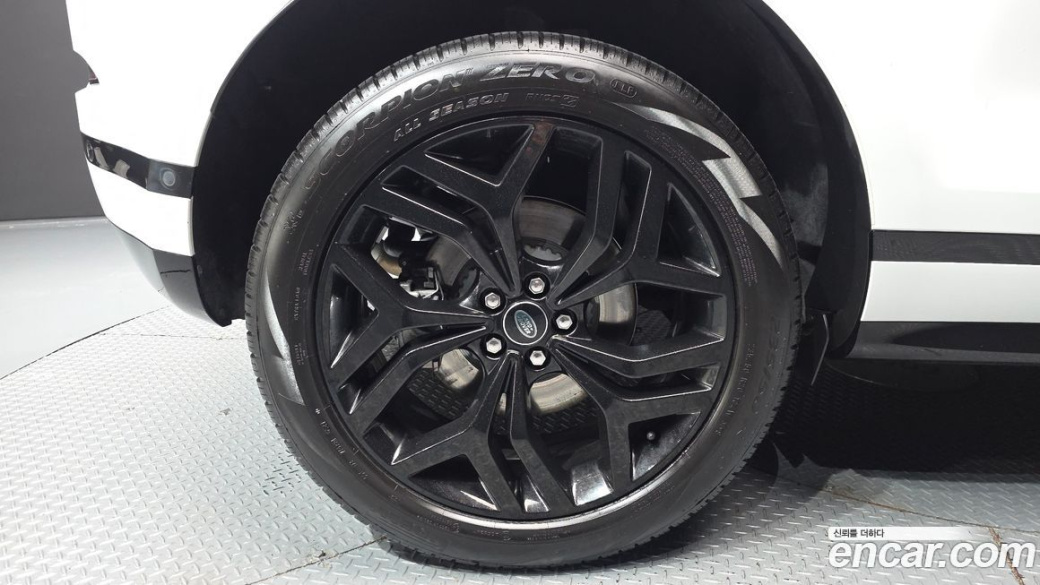 Land Rover Range Rover Evoque P250 R-Dynamic SE, 2021