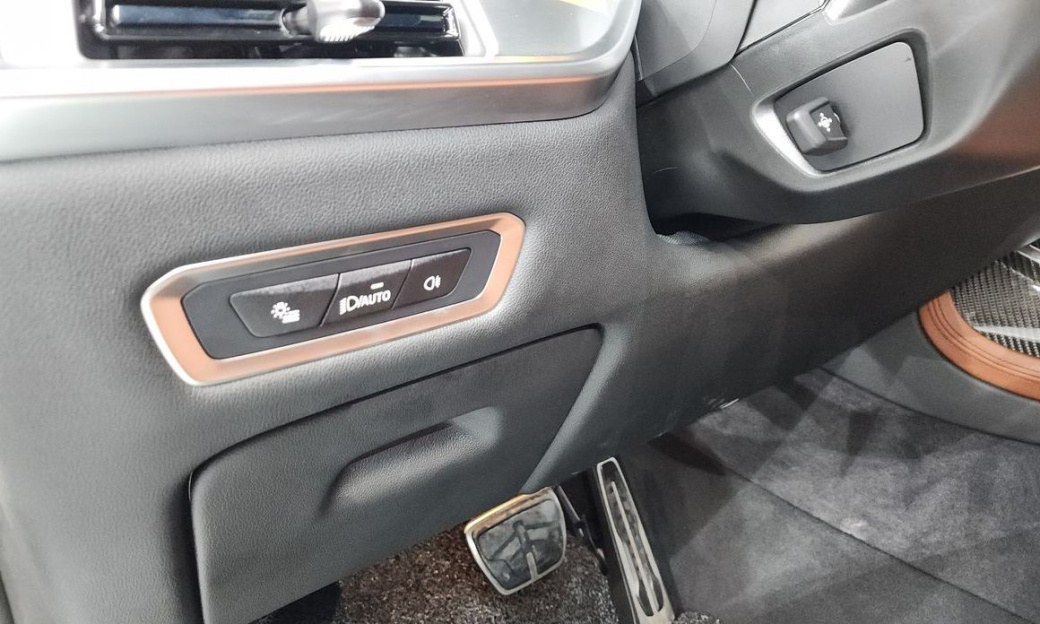 BMW X7 xDrive 40i M Sport 6STR, 2025