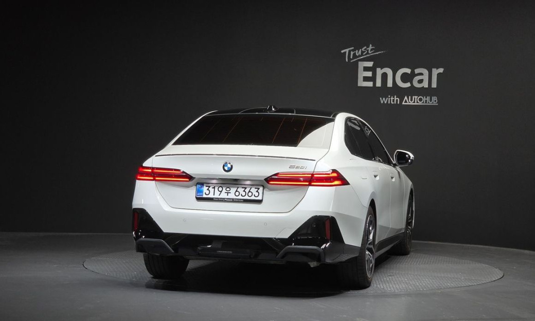 BMW 5-Series 520i Special Edition, 2026