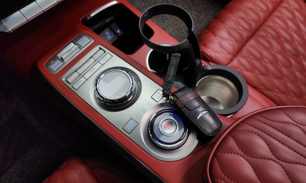 Genesis GV70 2.5T Gasoline AWD, 2024