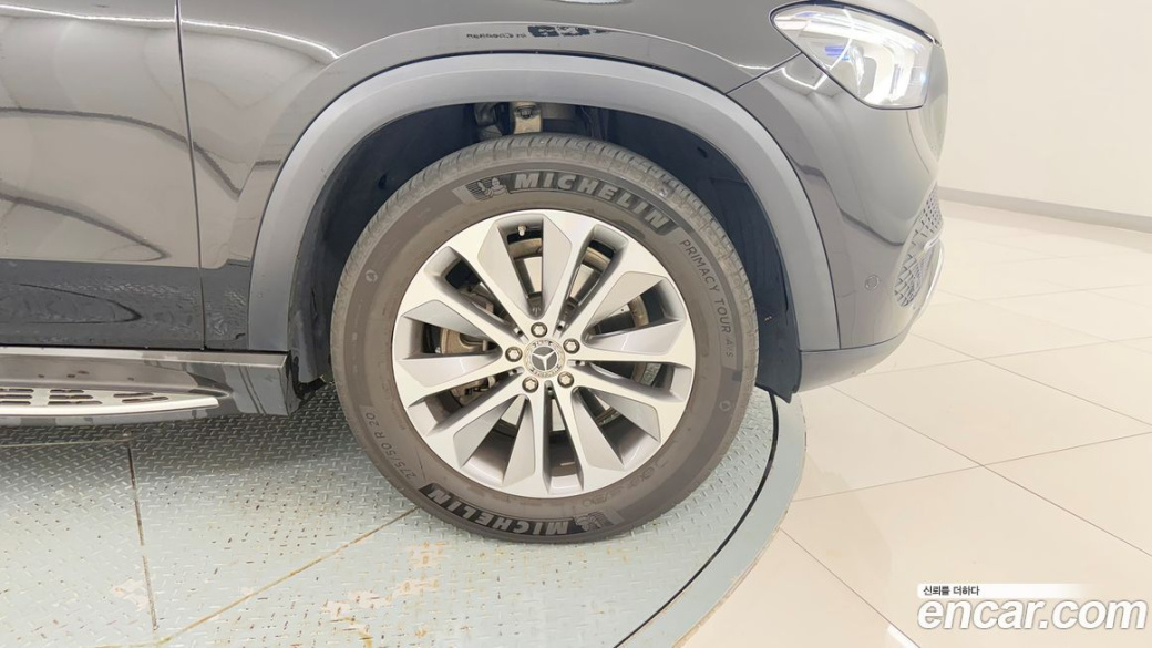 Mercedes-Benz GLE-Class GLE300d 4MATIC, 2023