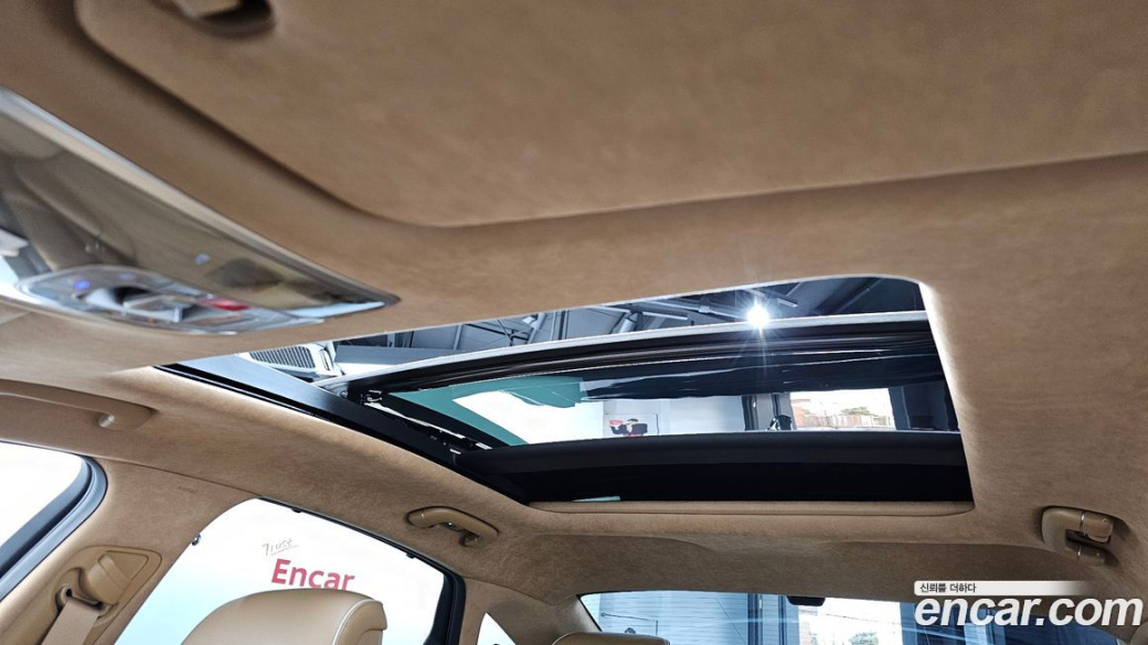 Genesis G80 Gasoline 2.5 Turbo AWD, 2025