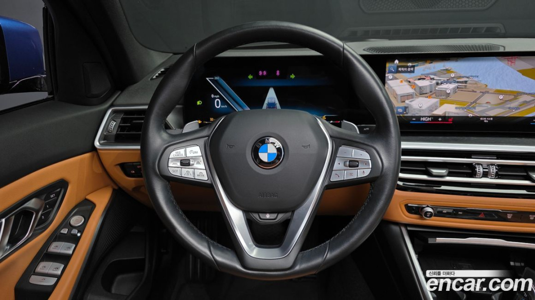 BMW 3-Series 320i, 2024