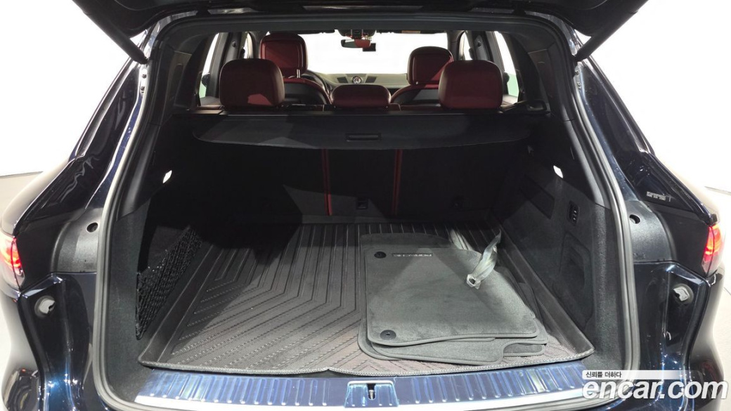 Porsche Cayenne 3.0, 2023