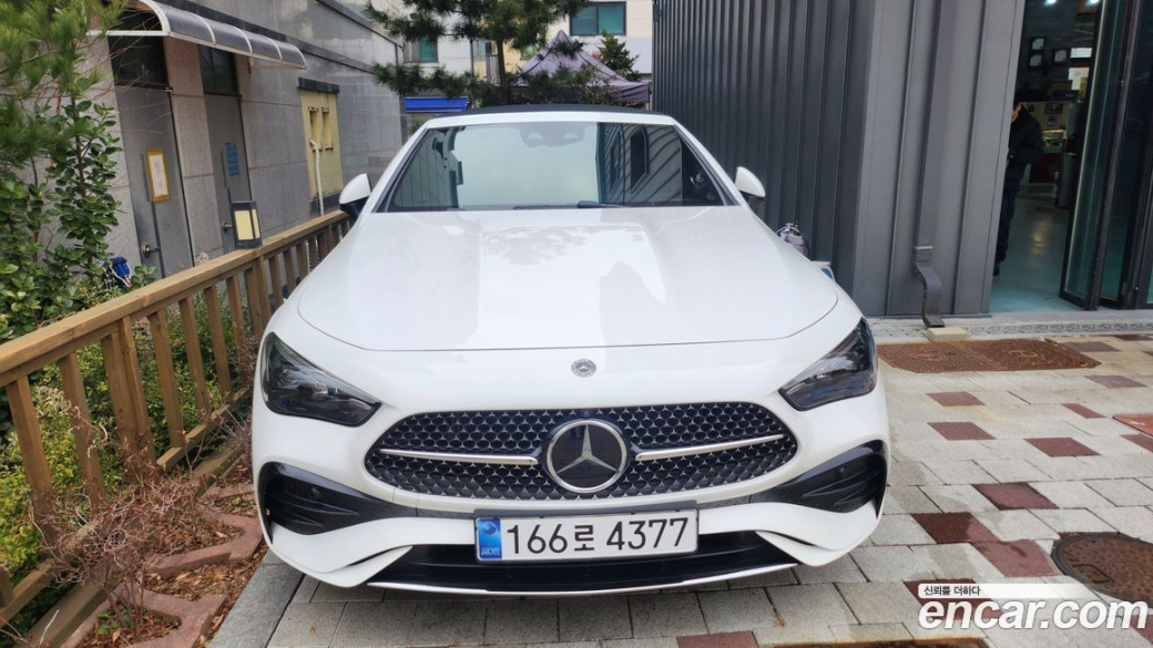 Mercedes-Benz CLE-Class CLE200 Cabriolet, 2025