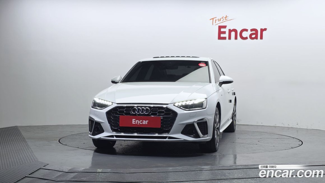 Audi A4 40 TFSI Premium, 2023