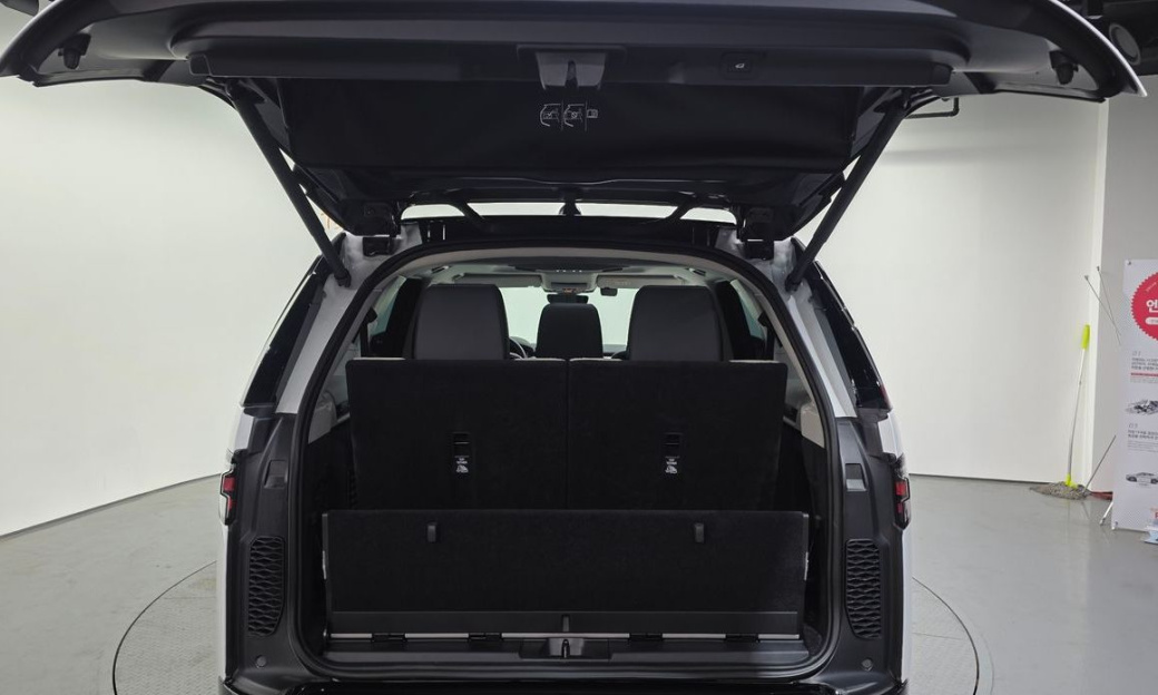 Land Rover Discovery D350 Dynamic HSE, 2025