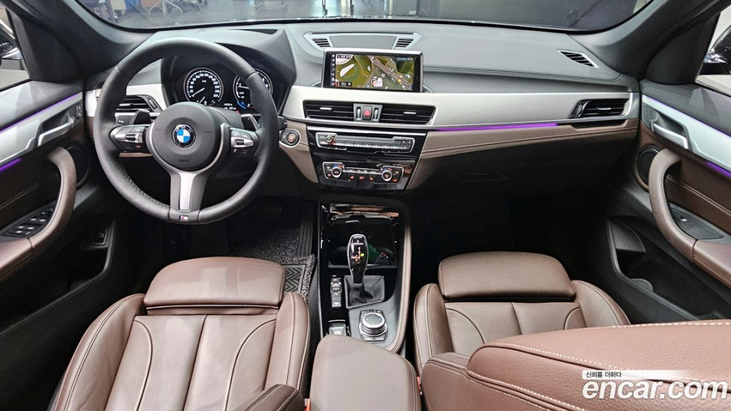 BMW X1 xDrive 20i M Sport, 2022