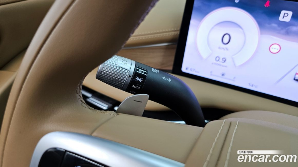 Genesis G80 Gasoline 2.5 Turbo AWD, 2025