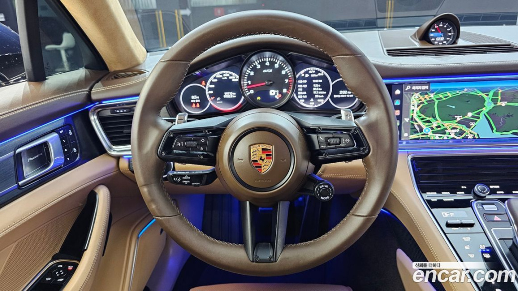 Porsche Panamera 4.0 GTS, 2022