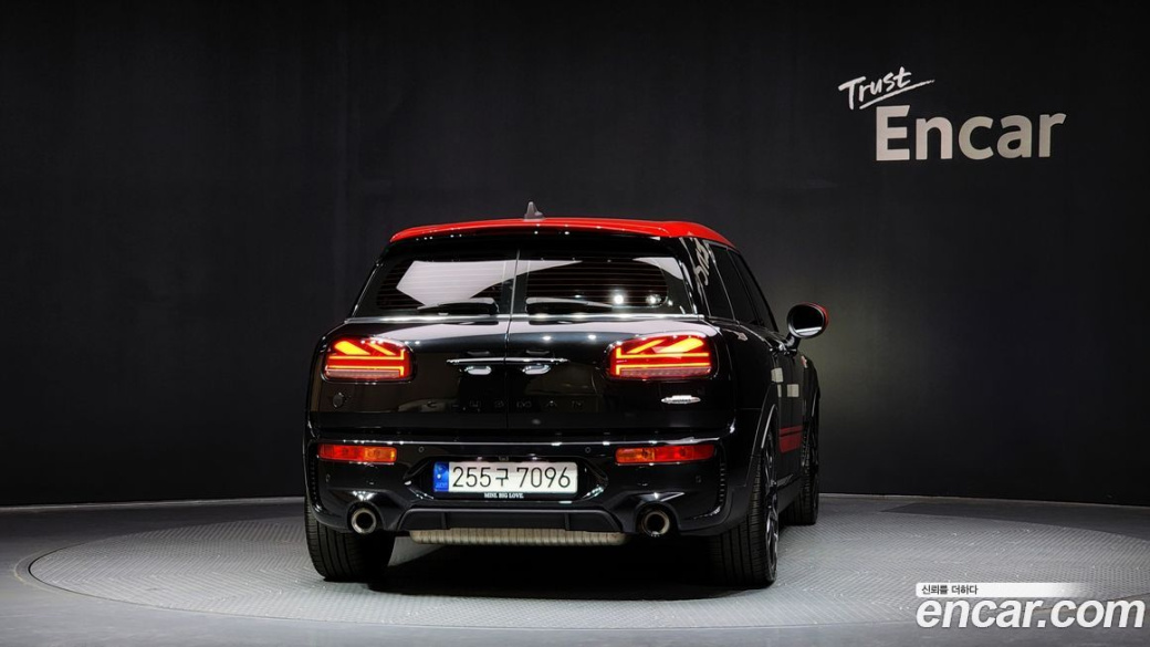 Mini Clubman JCW, 2023