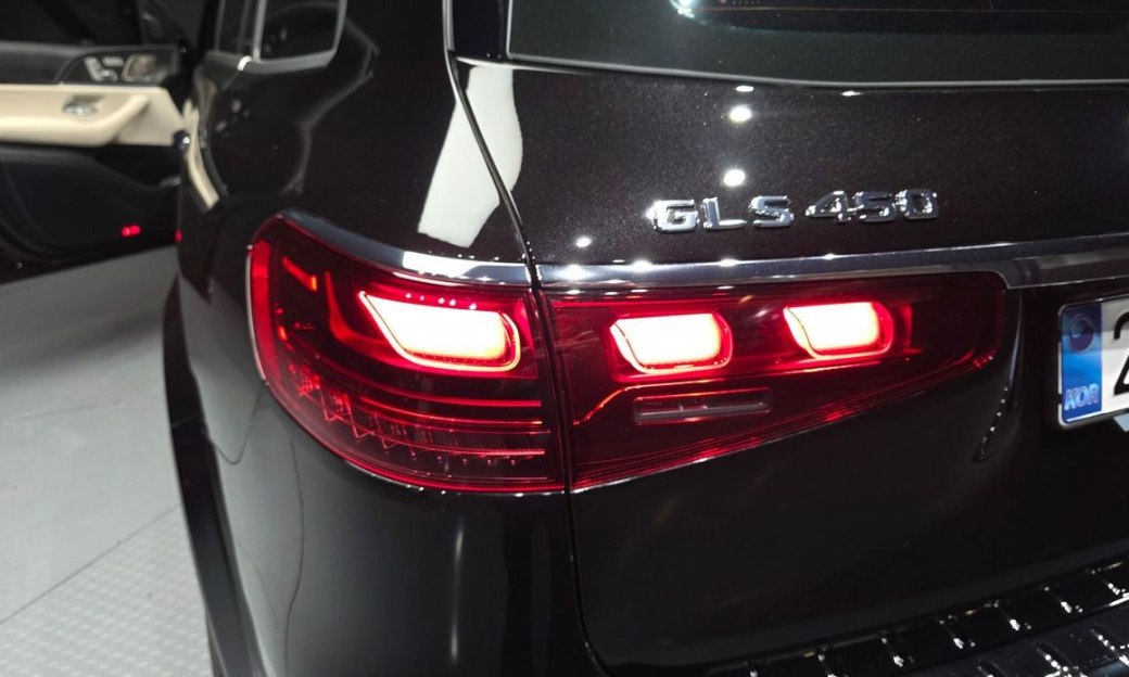 Mercedes-Benz GLS-Class GLS450 4MATIC, 2025