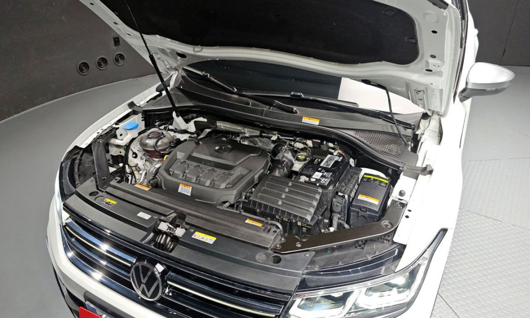Volkswagen Tiguan 2.0 TSI Prestige, 2023
