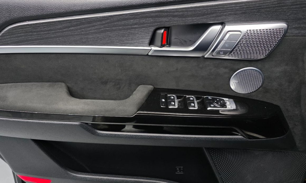 Kia Mohave Diesel 3.0 4WD 7-Seater, 2022