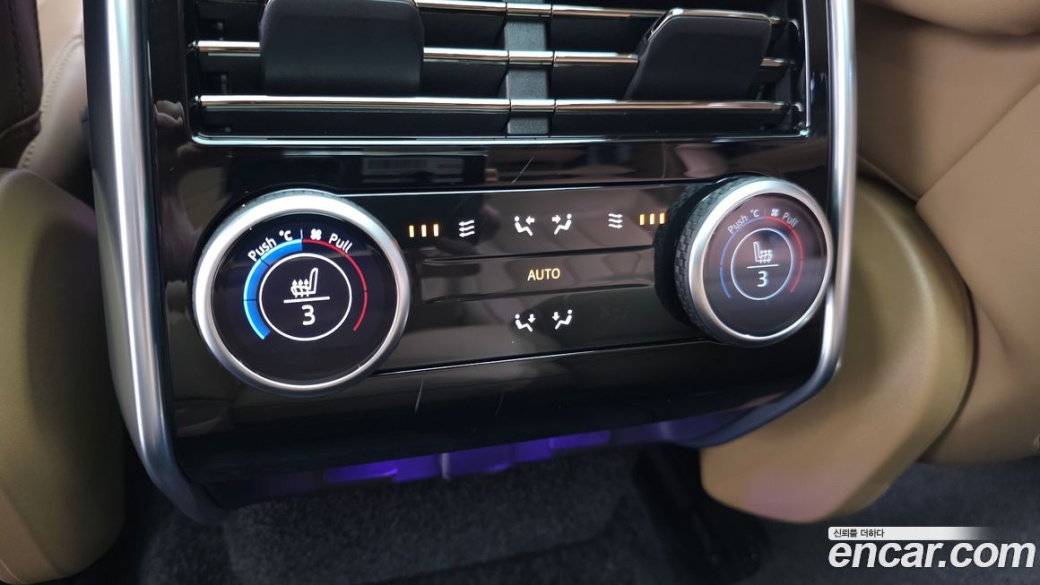 Land Rover Range Rover P530 Autobiography, 2025