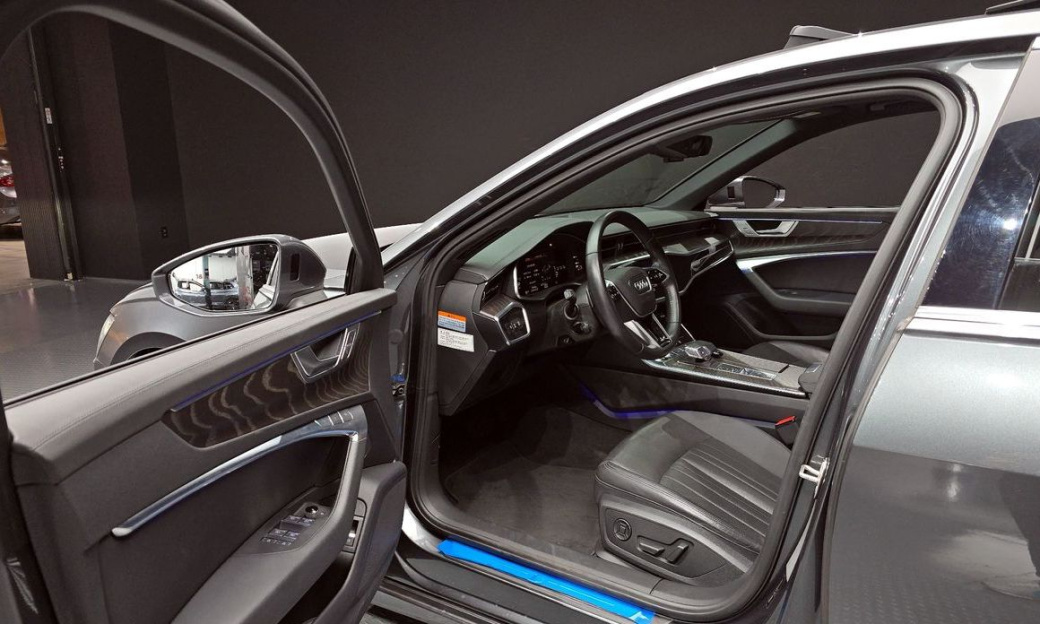 Audi A6 40 TDI Premium, 2021