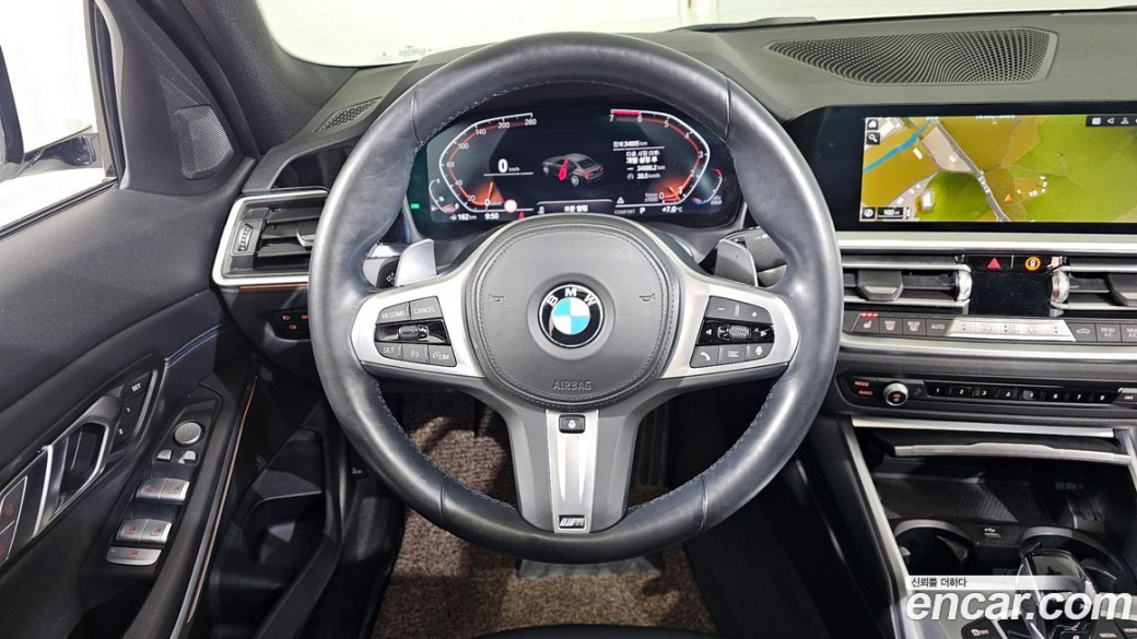BMW 3-Series 320i M Sport, 2022