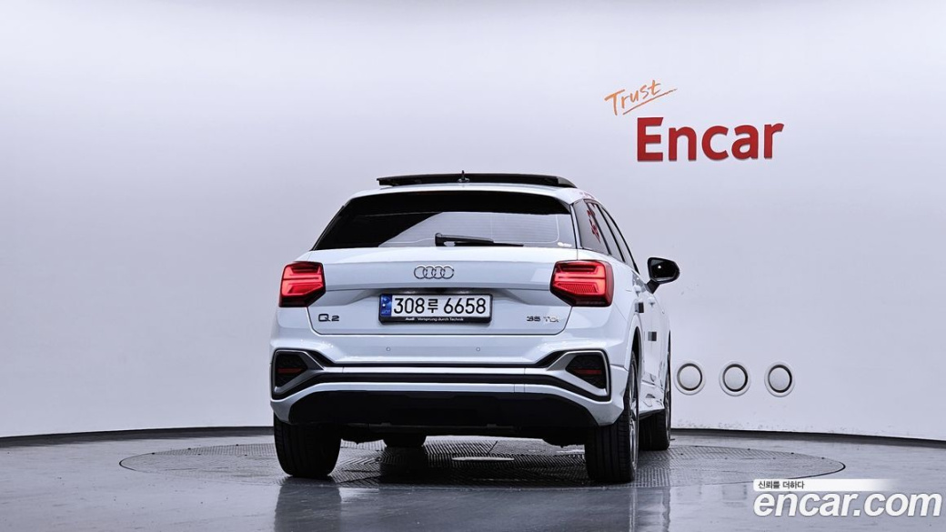 Audi Q2 35 TDI Premium, 2023