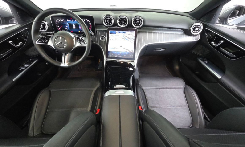 Mercedes-Benz C-Class C200 4MATIC Avantgarde, 2022