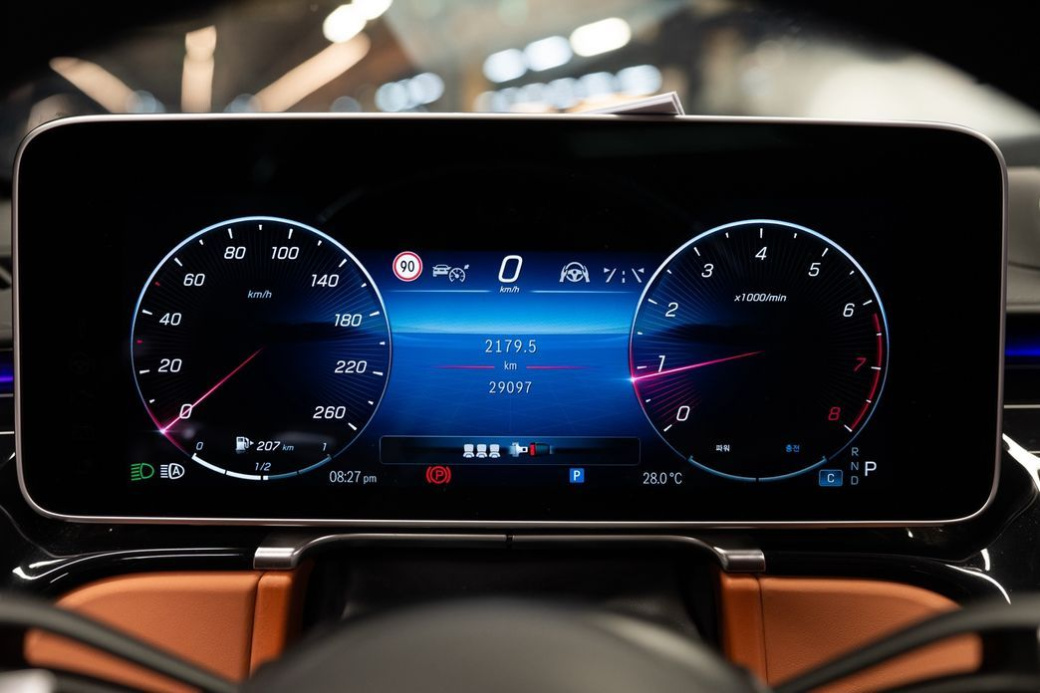 Mercedes-Benz S-Class Maybach S580 4MATIC, 2023