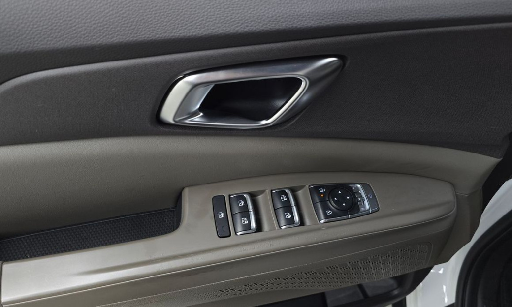Kia Carnival 9-Seater Noblesse, 2025