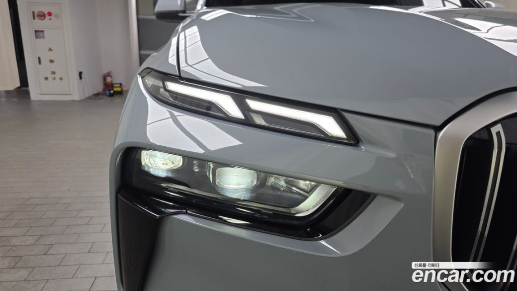 BMW X7 xDrive 40d M Sport 6STR, 2025