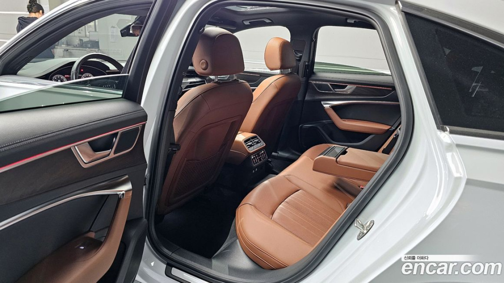 Audi A6 45 TFSI Premium, 2023