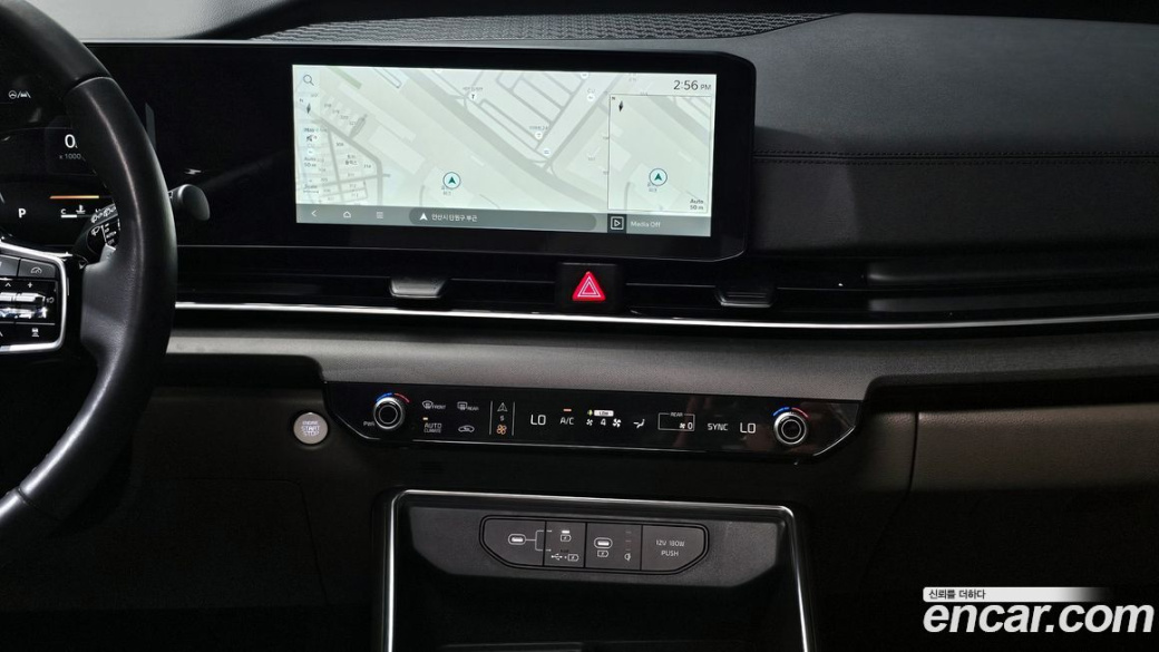 Kia Carnival 7-Seater Noblesse, 2025