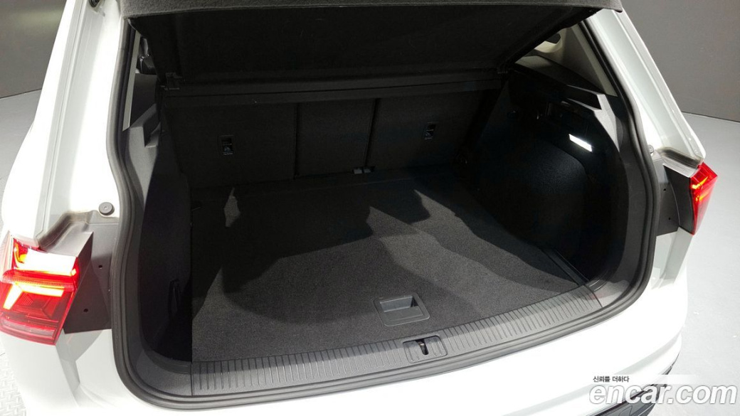 Volkswagen Tiguan 2.0 TDI 4Motion Prestige, 2023