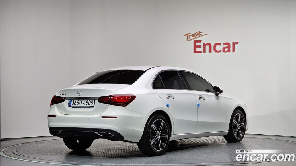 Mercedes-Benz A-Class A220 Sedan, 2024