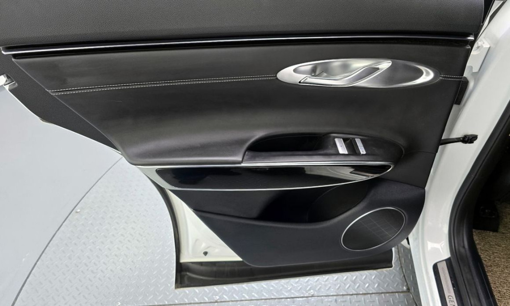 Genesis GV70 2.5T Gasoline 2WD, 2024