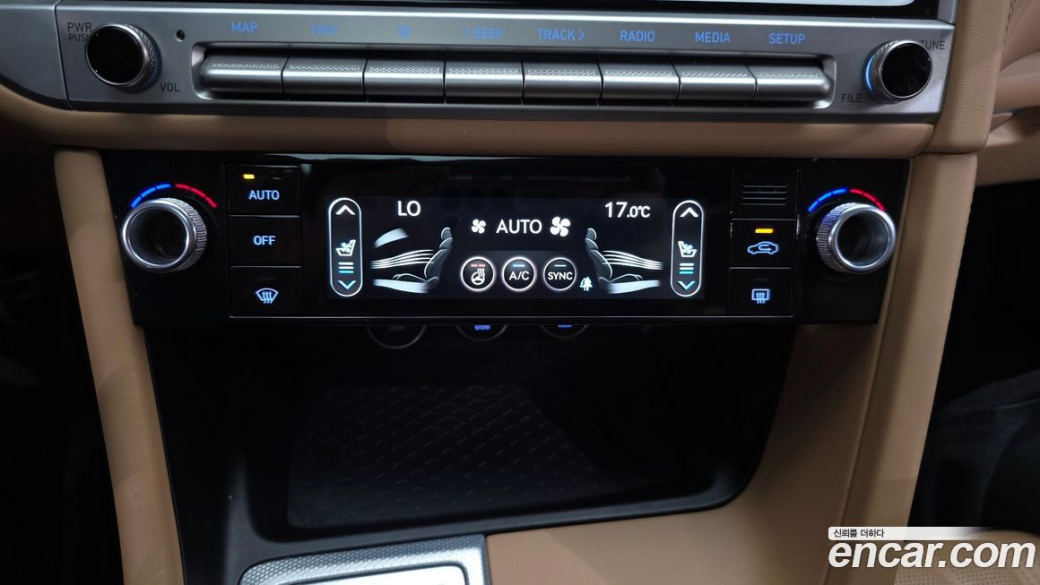 Genesis G70 Gasoline 2.5T 4WD, 2024
