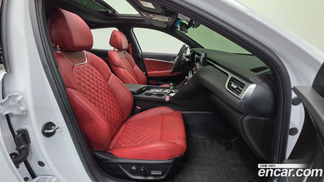 Genesis G70 Gasoline 2.5T 2WD, 2024