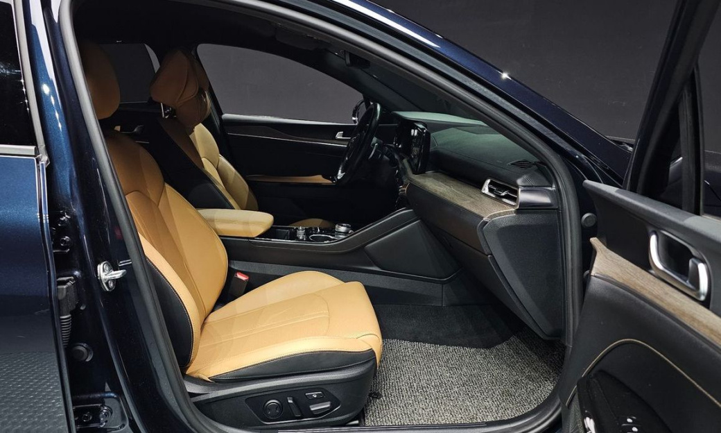 Kia K5 2.0, 2023
