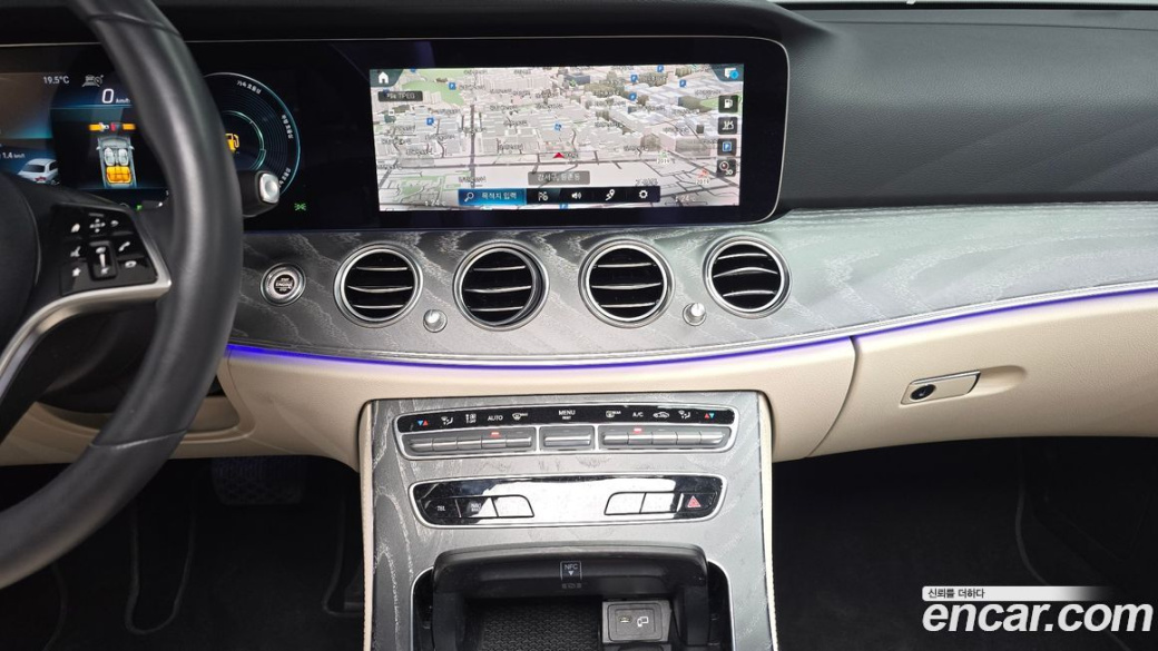 Mercedes-Benz E-Class E350 4MATIC Avantgarde, 2022