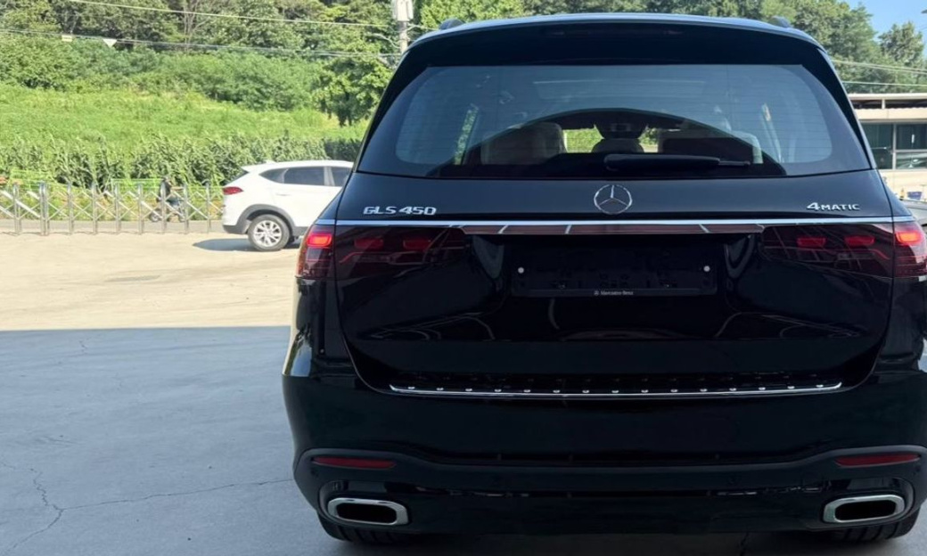 Mercedes-Benz GLS-Class GLS450 4MATIC, 2026