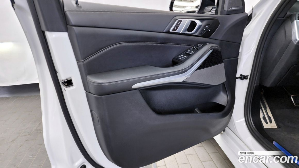 BMW X5 xDrive 40i M Sport, 2024