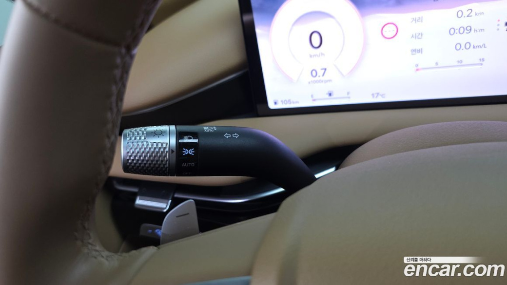 Genesis G80 Gasoline 2.5 Turbo 2WD, 2025
