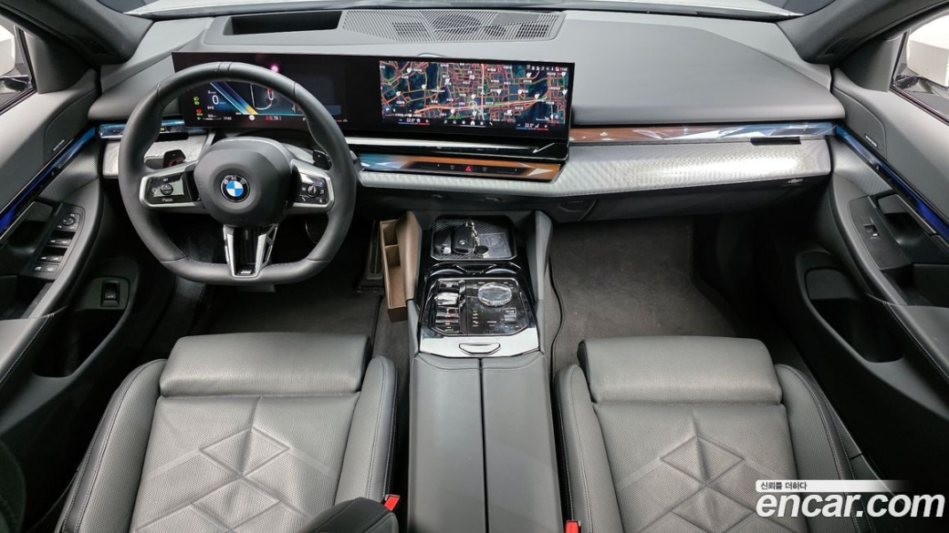 BMW 5-Series 530i xDrive M Sport, 2025