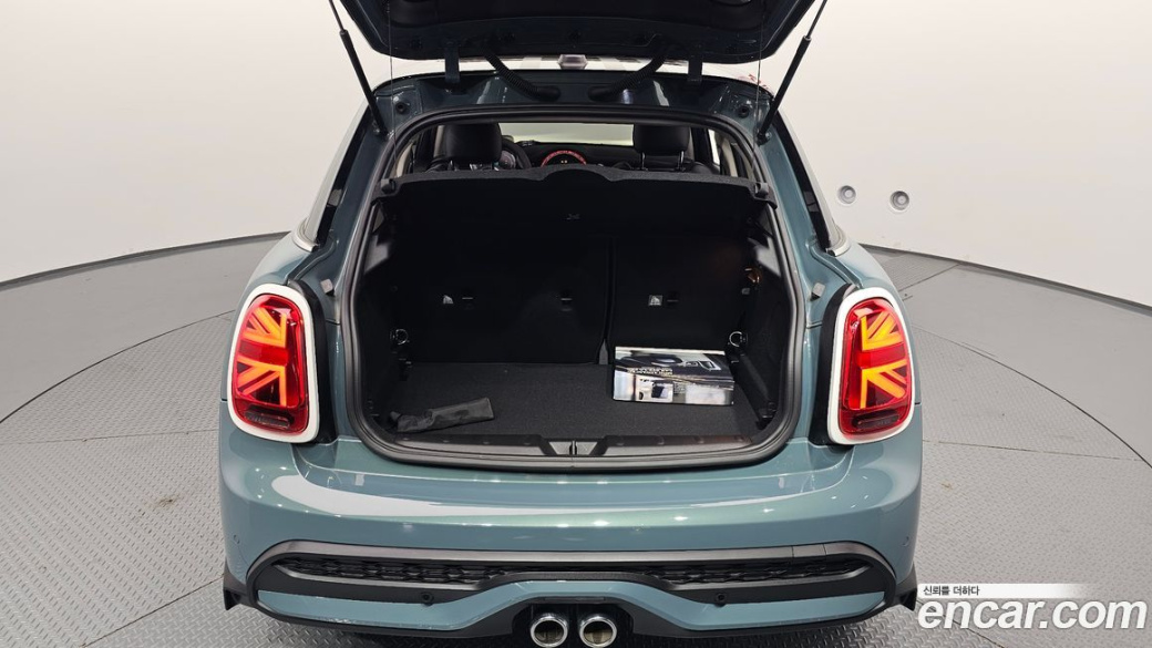 Mini Cooper 5Door Multitione Edition, 2023