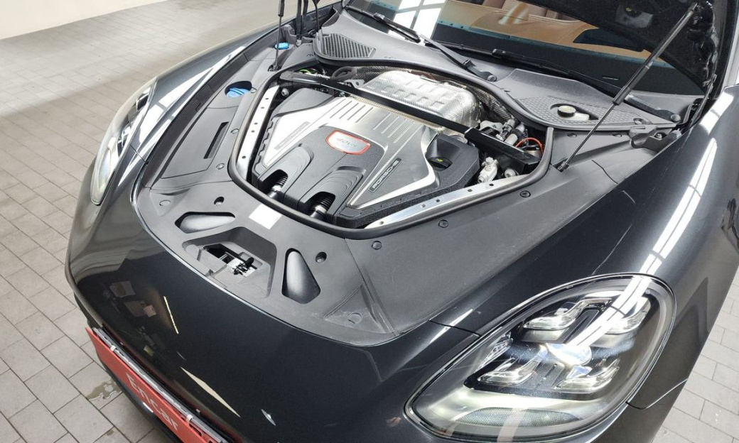 Porsche Panamera 4.0 Turbo S, 2023
