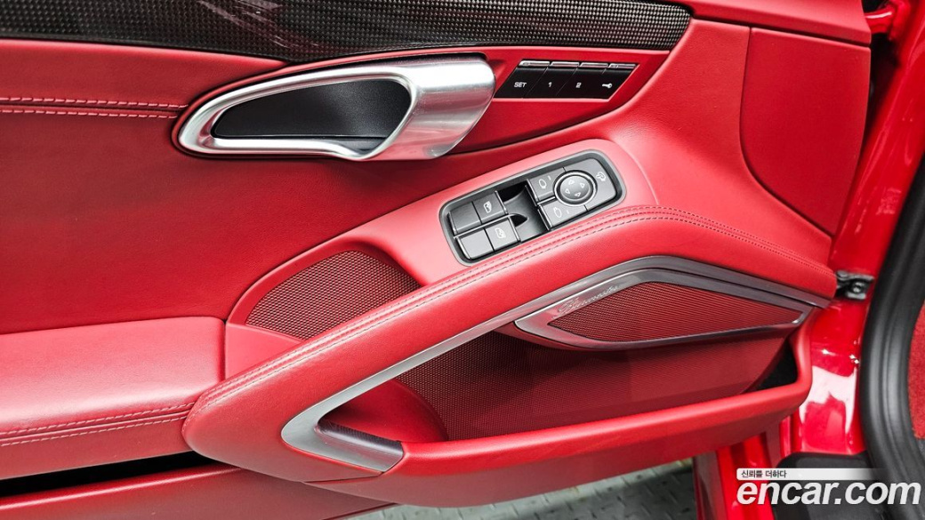 Porsche 718 4.0 GTS, 2024